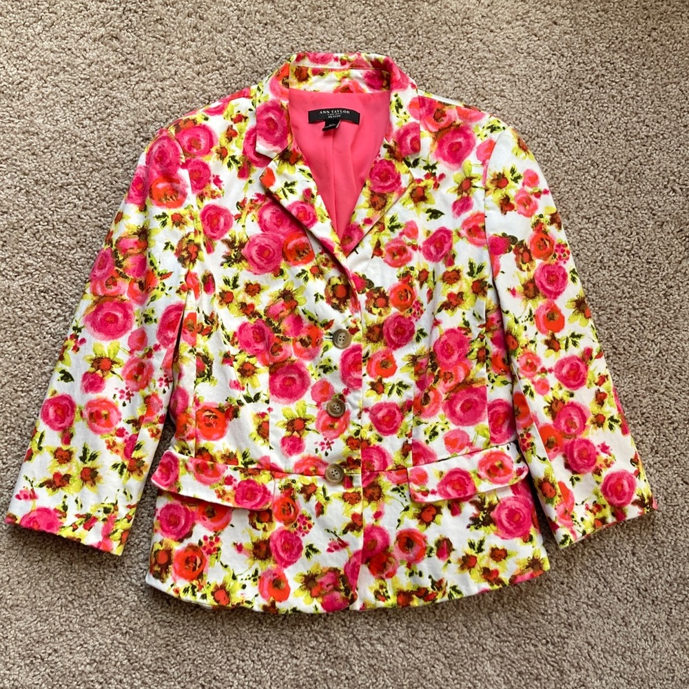 Ann Taylor Petite Pink Rose Floral Blazer Sz Petite 4P Bridgerton Inspired